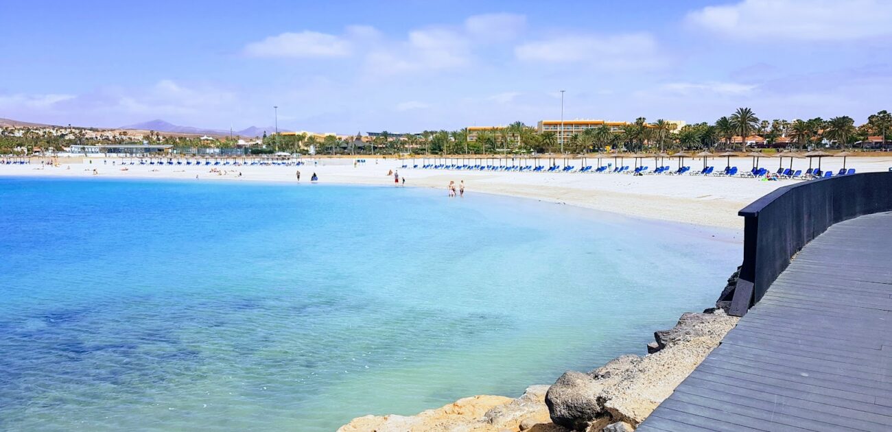 Playa El Castillo una spiaggia attrezzata con tutti i servizi